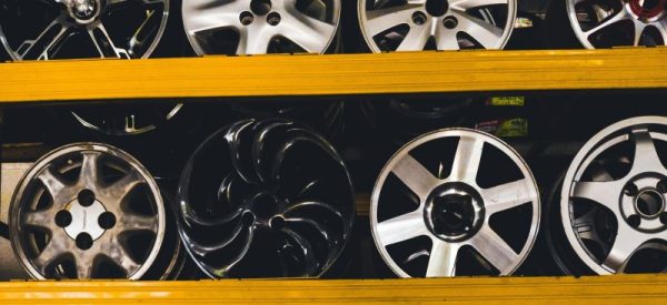 auto-disku-komisijas-tirdzniecība-latvijā